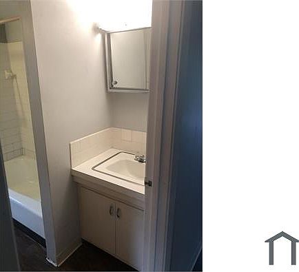 3rd image of 1500 Stewart Cir NW #4