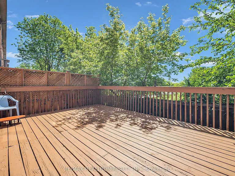 172 Vittorio De Luca Dr — Photo 28