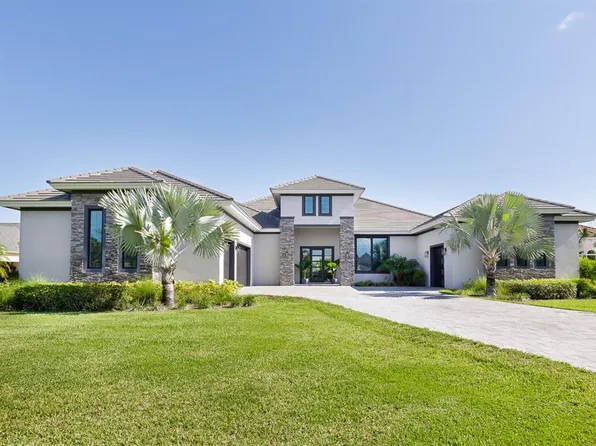 17208 Breeders Cup Dr, Odessa, FL 33556