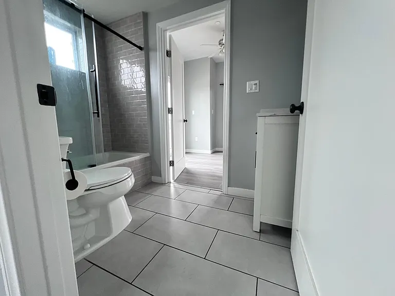 11344 Hatteras St #B12 — Photo 25