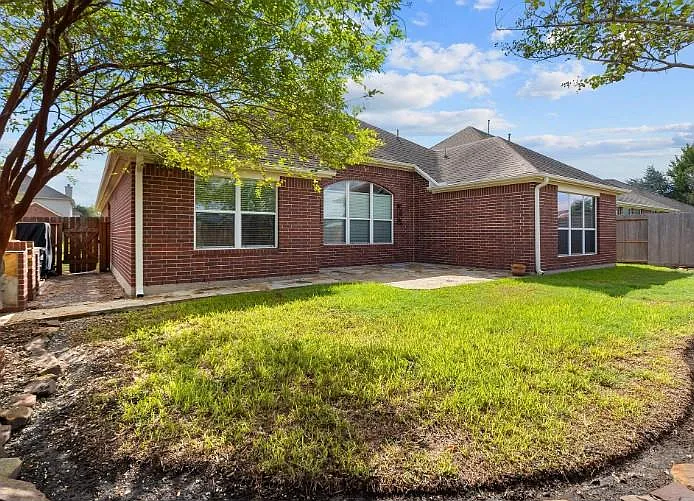 8817 Sunforest Ln — Photo 18