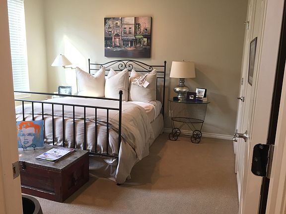 4th image of 4411 McKinney Ave APT 39
