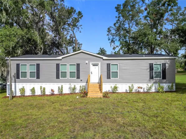 5045 SE 148th St, Summerfield, FL 34491