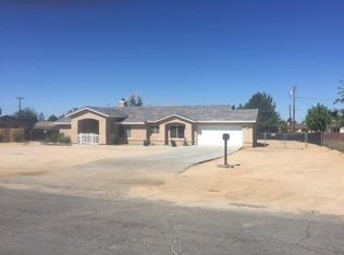 12716 Snapping Turtle Rd, Apple Valley, CA 92308