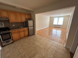 178-59 Wexford Ter #4L, Jamaica, NY 11432