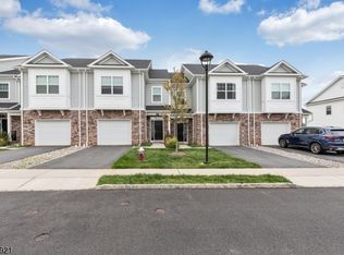 904 Churchill Cir, Bridgewater, NJ 08807
