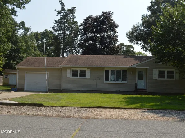 1327 Leguene Avenue, Forked River, NJ 08731