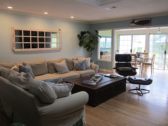 Living room w/ Sunroom 