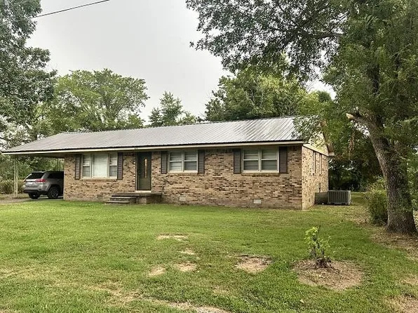 609 Grandview Pl, Troy, TN 38260