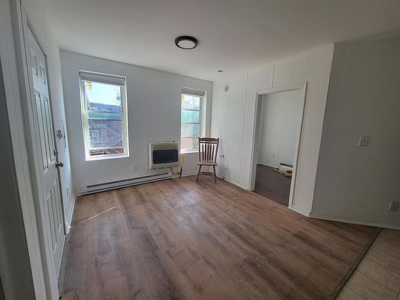 2nd image of 2277 5th Ave #3R