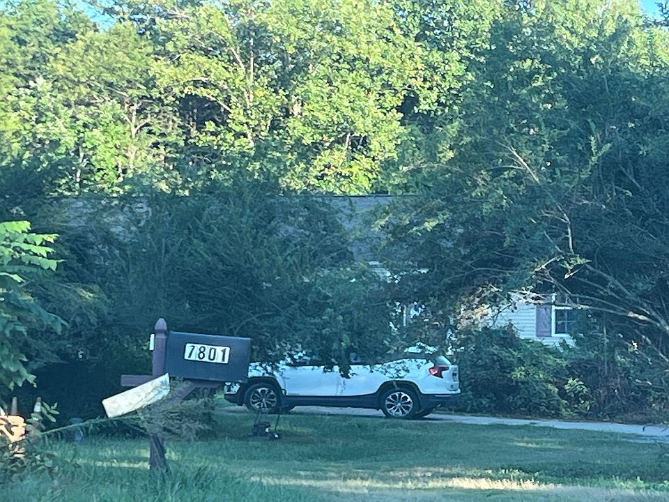 1st image of 7801 Lake Anna Pkwy