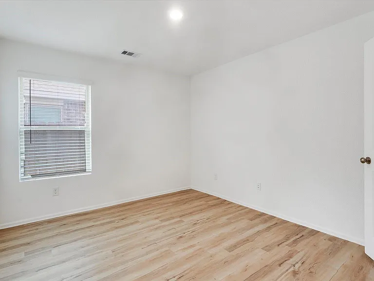 7814 Switchgrass Creek Dr — Photo 14