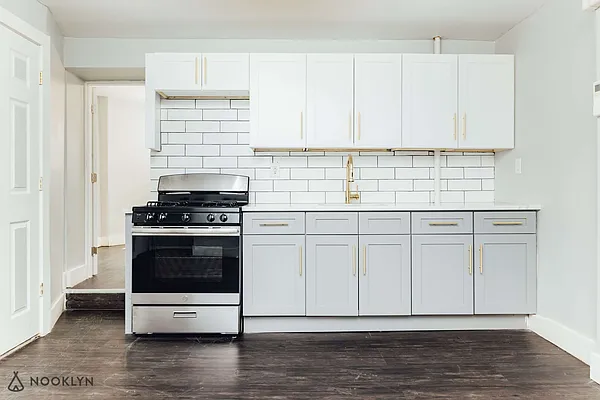 Rented by Nooklyn NYC LLC | media 13