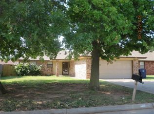 612 NW 118th St, Oklahoma City, OK 73114