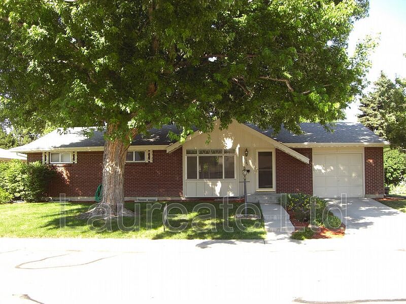 1st image of 3344 S Elmira Ct