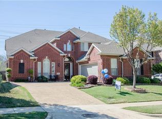 9053 Jasmine Ln, Irving, TX 75063