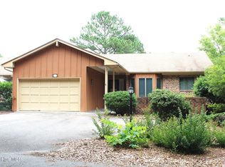 711 Burlwood Dr, Southern Pines, NC 28387