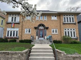 1431 S 76th St APT 1, West Allis, WI 53214