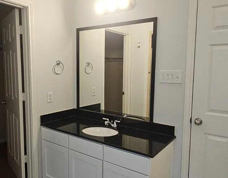 4413 Koehler St #D — Photo 30