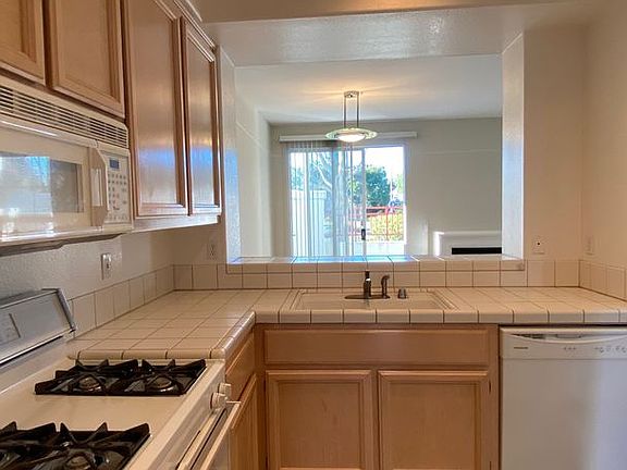 4th image of 513 Shoal Cir
