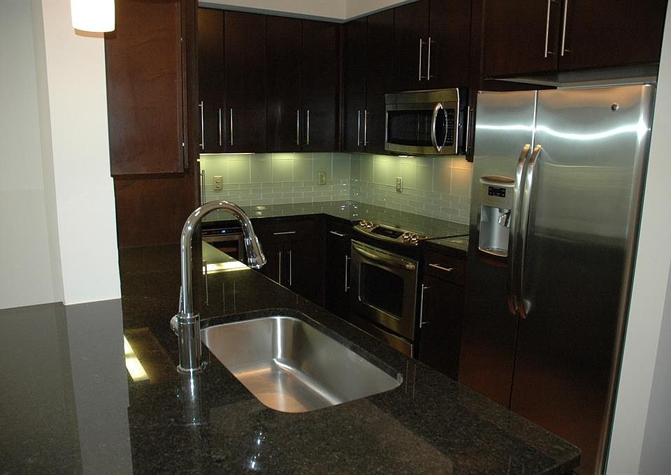 1st image of 5253 Fannin St APT 2706