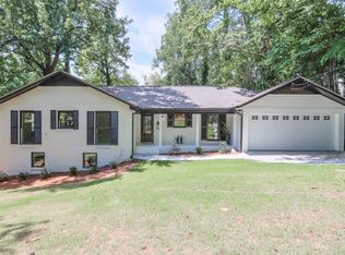 395 Montevallo Dr, Atlanta, GA