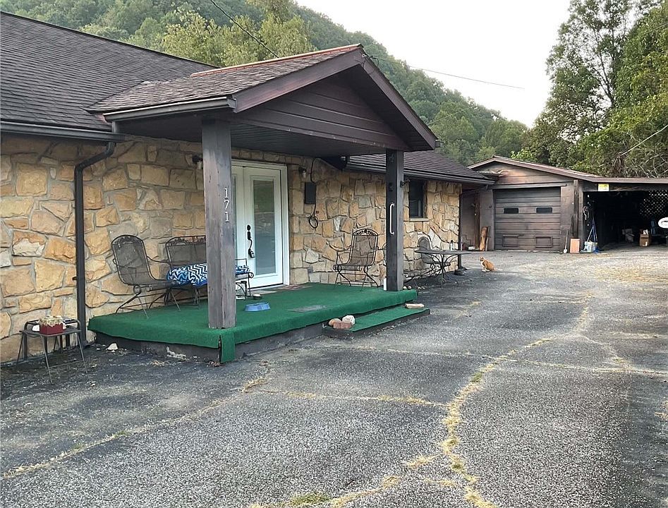 1st image of 171 Patterson Dr