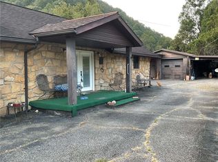 171 Patterson Dr, Charleston, WV 25201