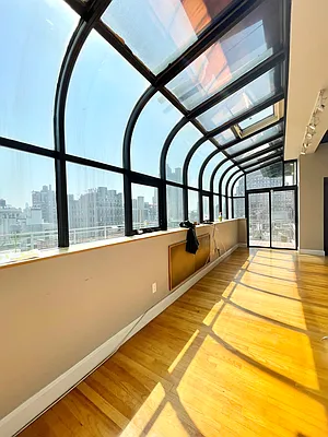 Rented by Compass | media 20