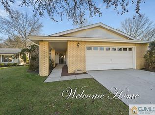 266 Glen Rd #A, Monroe Township, NJ 08831