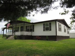 715 Harmony Rd, Gainesboro, TN 38562