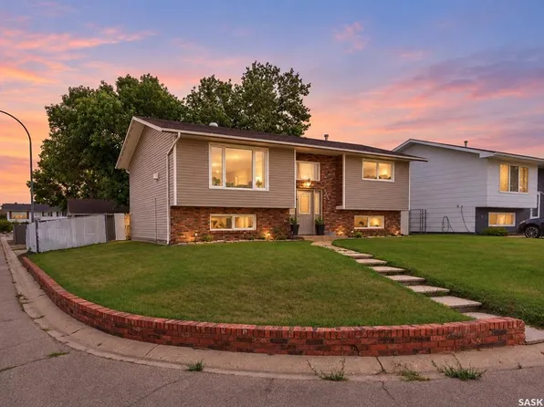 1554 Cree CRESCENT, Moose Jaw, SK S6H 7G3