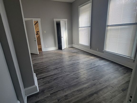 4th image of 1435 E Legrande Ave #11476721