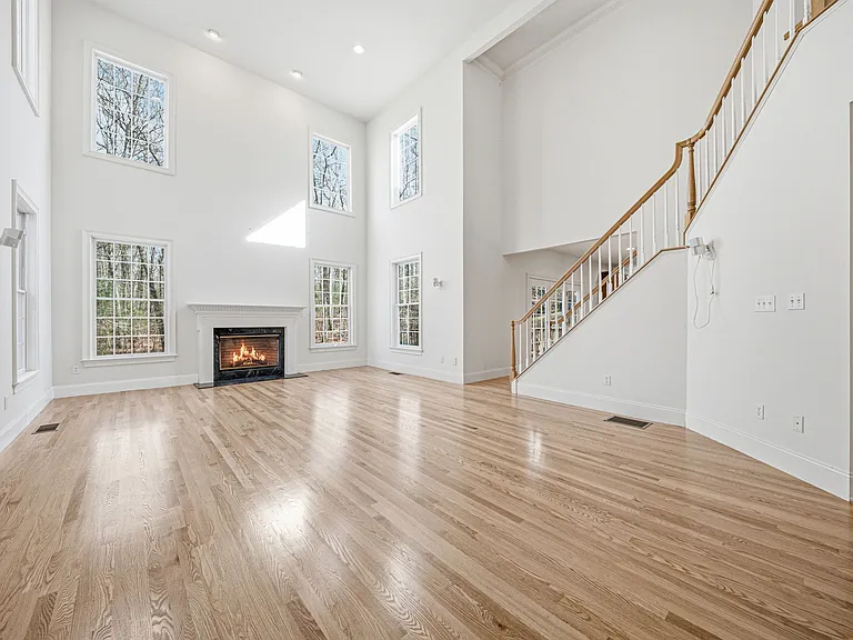9 Overlook Rd — Photo 10