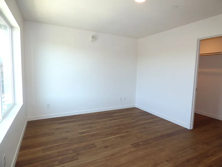 50 Market St — Photo 15