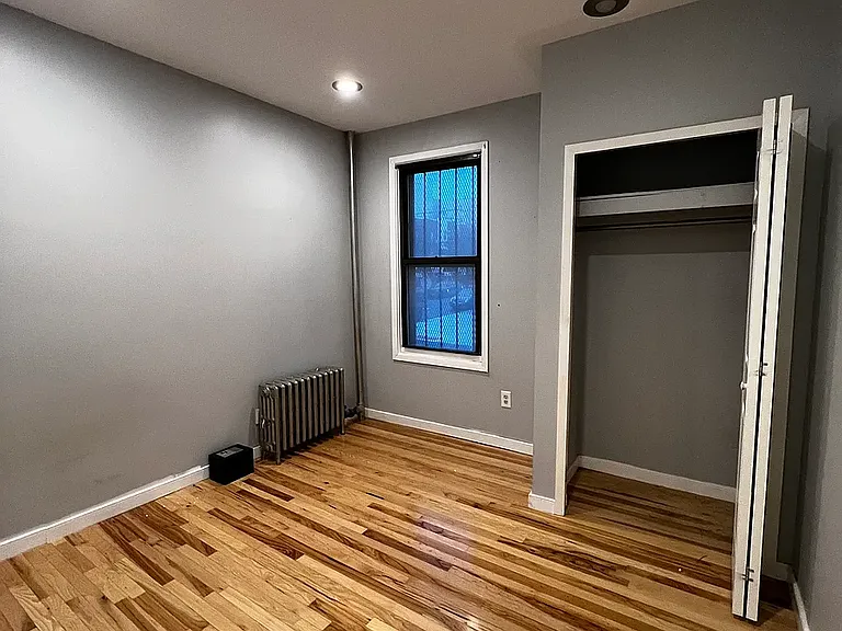 1984 Daly Ave #1 — Photo 3