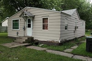 2nd image of 1309 30th Ave NE