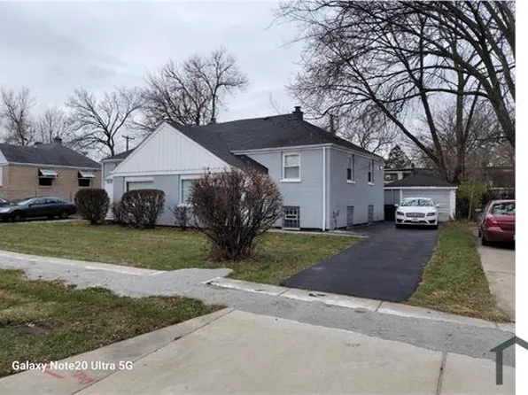 9676 S Oglesby Ave, Chicago, IL 60617