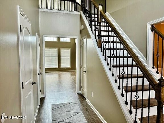 3rd image of 12624 Hartsfield Ln