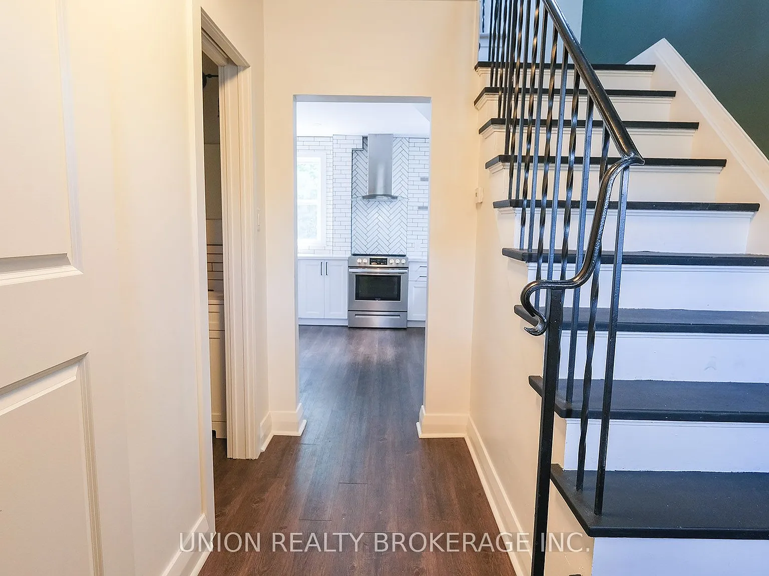 3 bed, $3,500 — Photo 3