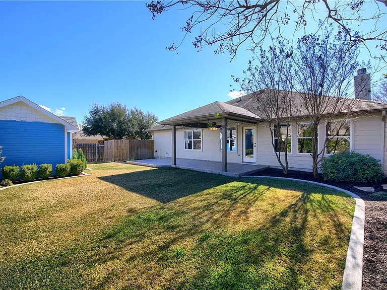 129 Copperwood Loop — Photo 28