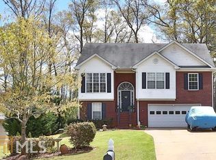 809 Lazy Ln, Winder, GA 30680