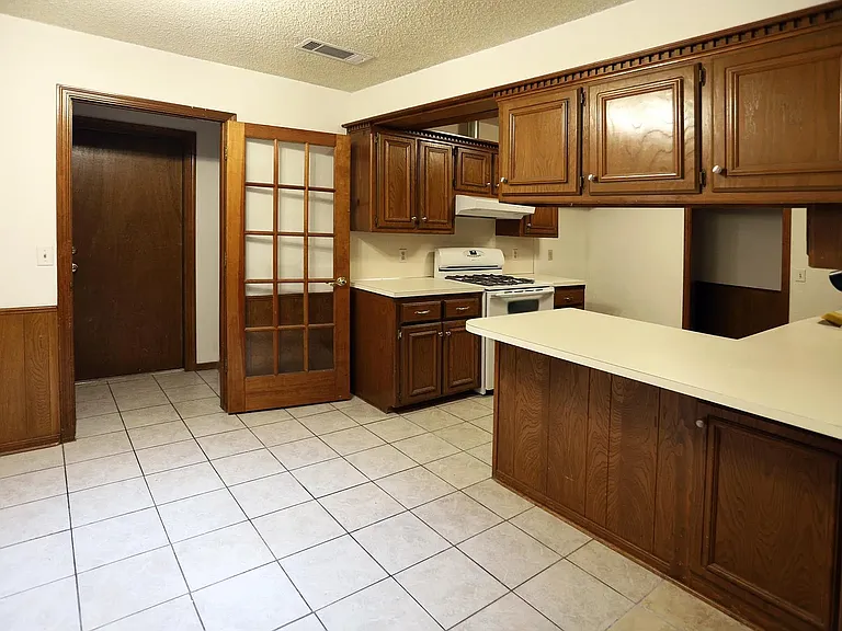 Kitchen view 3
