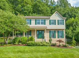 345 Dogwood Dr, Delmont, PA