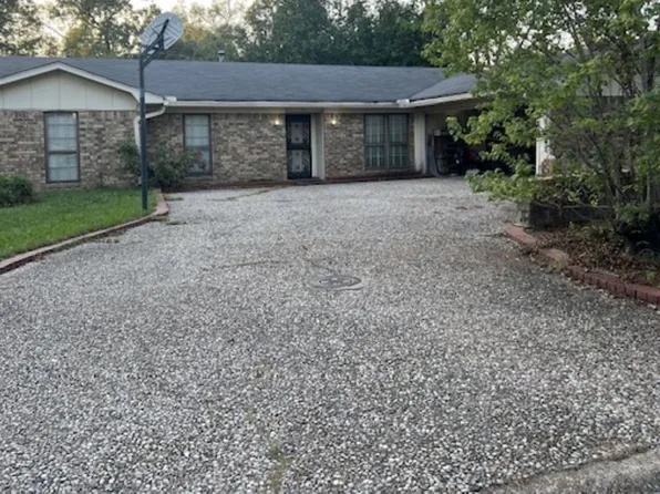 51 Northgate Dr, Monroe, LA 71201