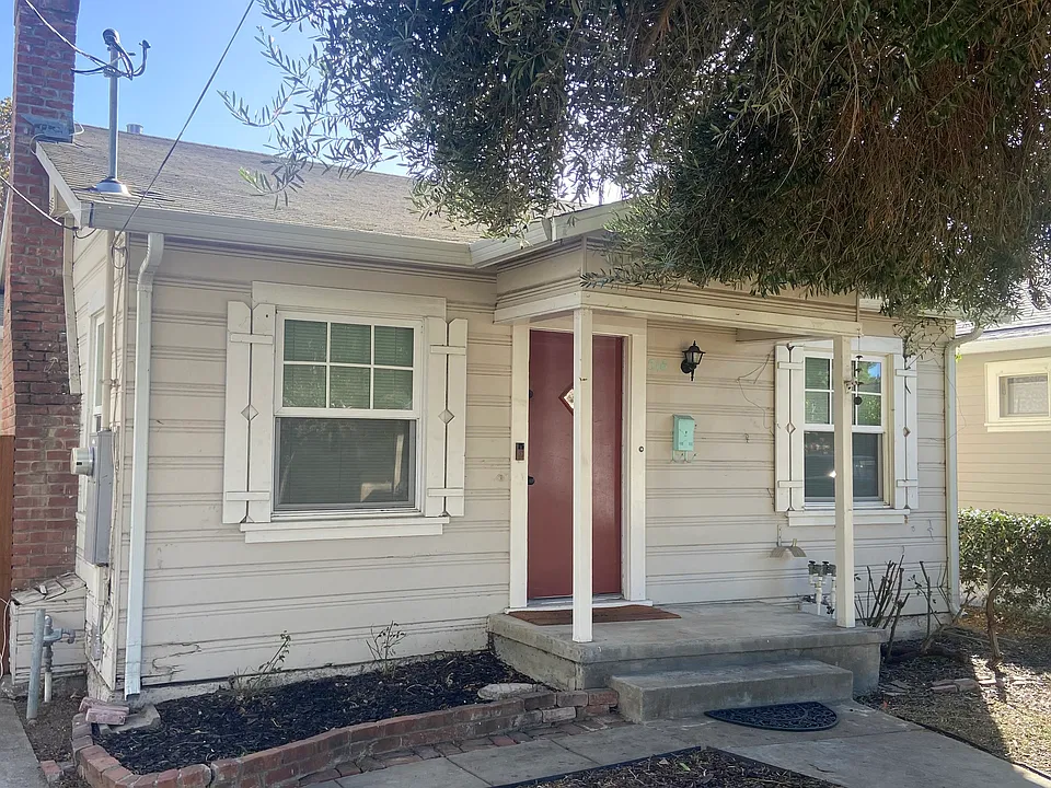 516 Brooks Ave