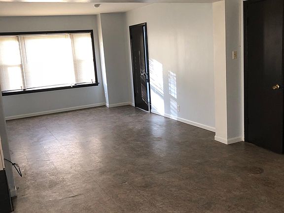 2nd image of 3139 S Parnell Ave #3