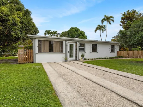12705 NW 1st Ave, North Miami, FL 33168