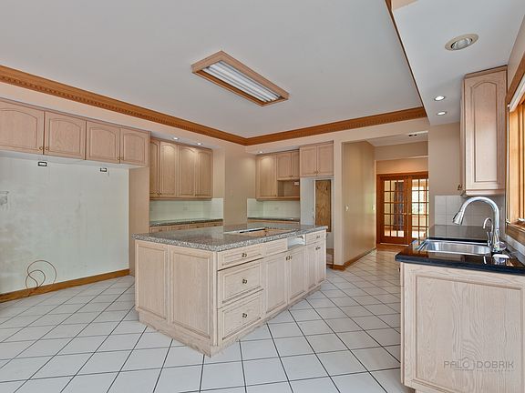 5th image of 1973 Keats Ct