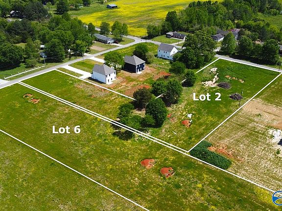 2nd image of 130 Shady Ln